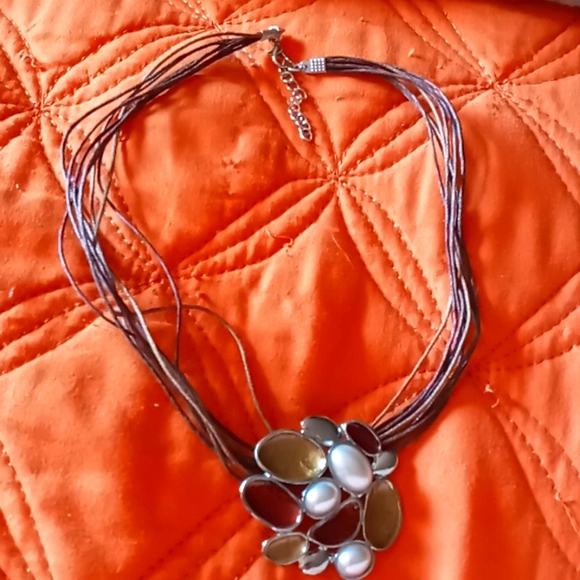 PEARL AND ENAMEL CLUSTER PENDANT SEVEN STRAND CORD NECKLACE 20 INCH - Picture 3 of 3